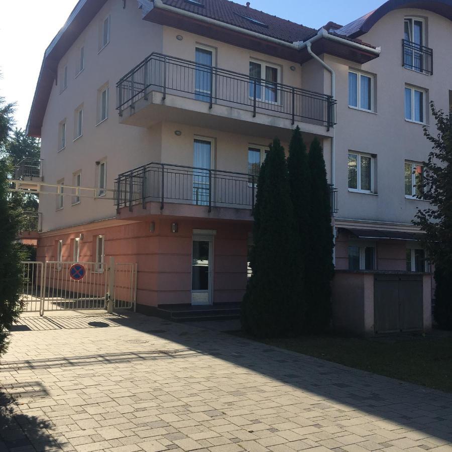 Relax Wellness Studio Hajduszoboszlo Lejlighed Eksteriør billede